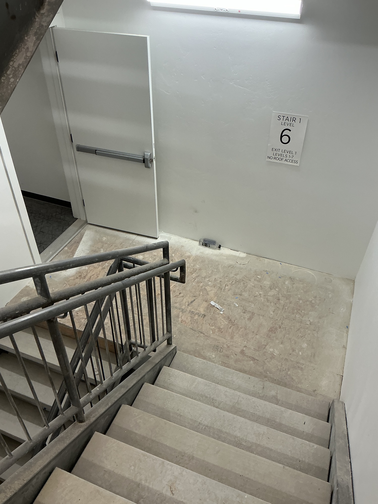Promontory Place Apartments - Photo 18
